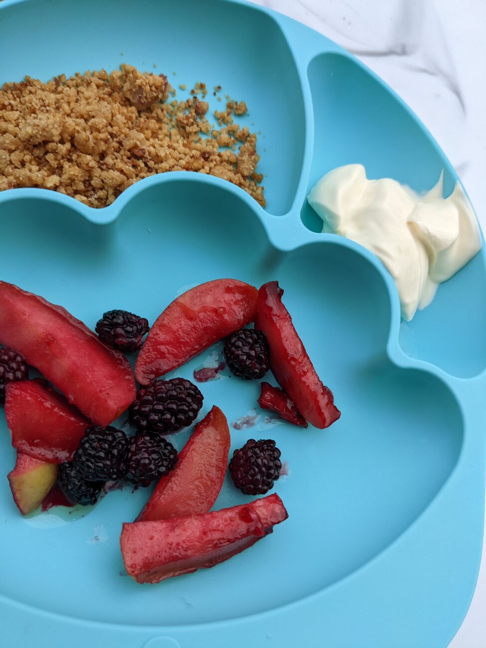 DIY Apple and Blackberry Crumble